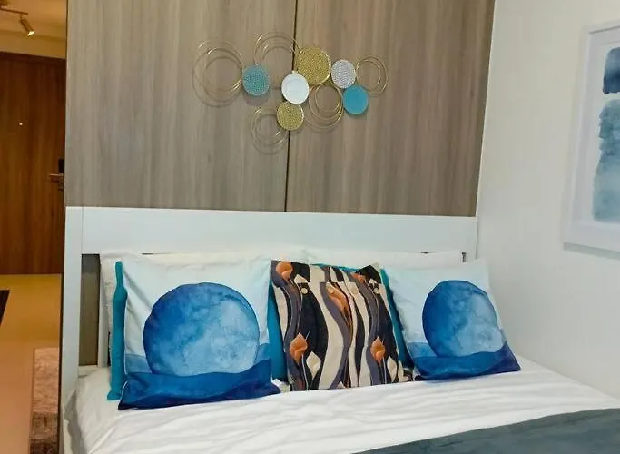 Cozy New 1br Fame Residences With Balcony